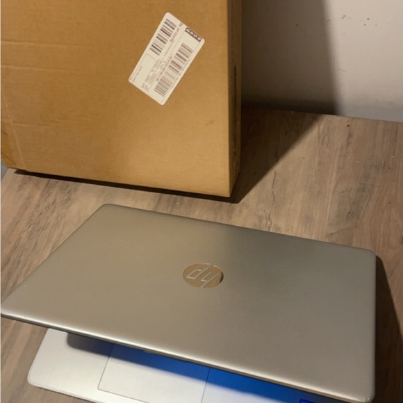 Hp 250 G9 12th gen core i5 - Picture 4 of 4
